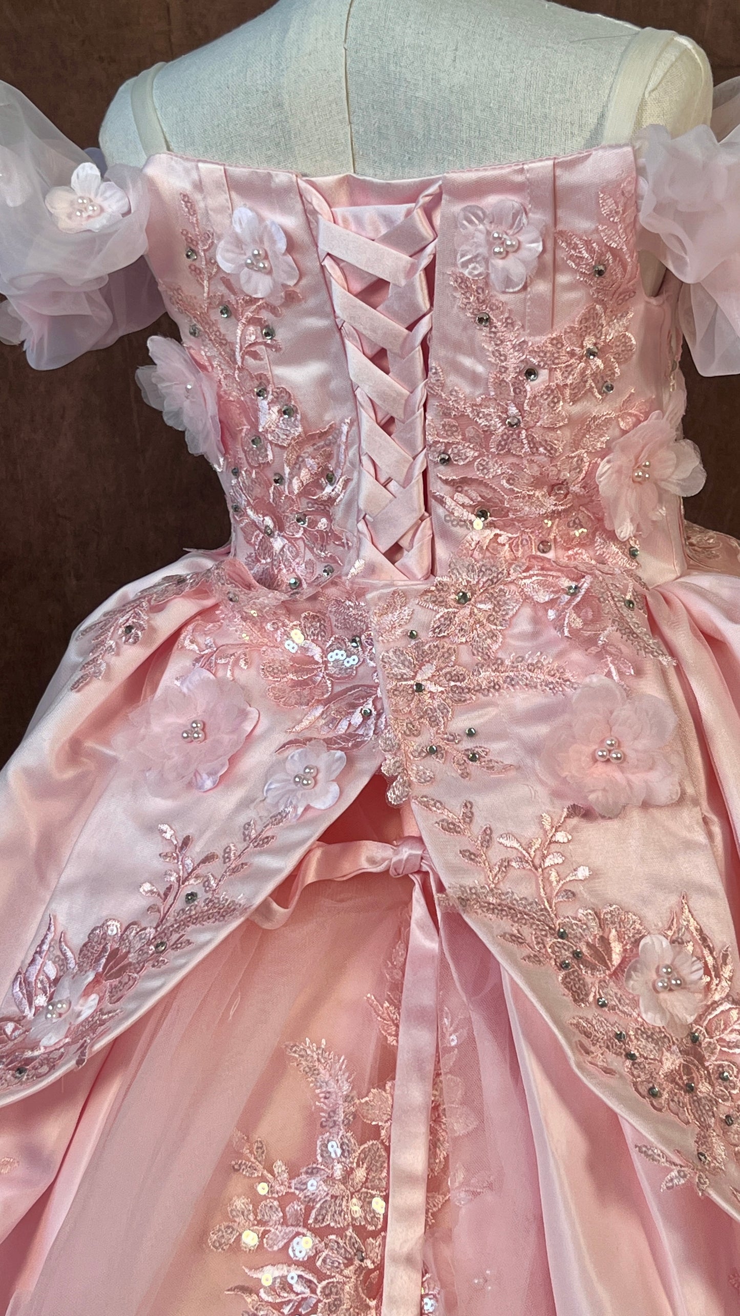 3D Flowers Quinceanera Dresses with Long Train Off Shoulder Ball Gown Ruffled Sleeves Puffy Princess Dress