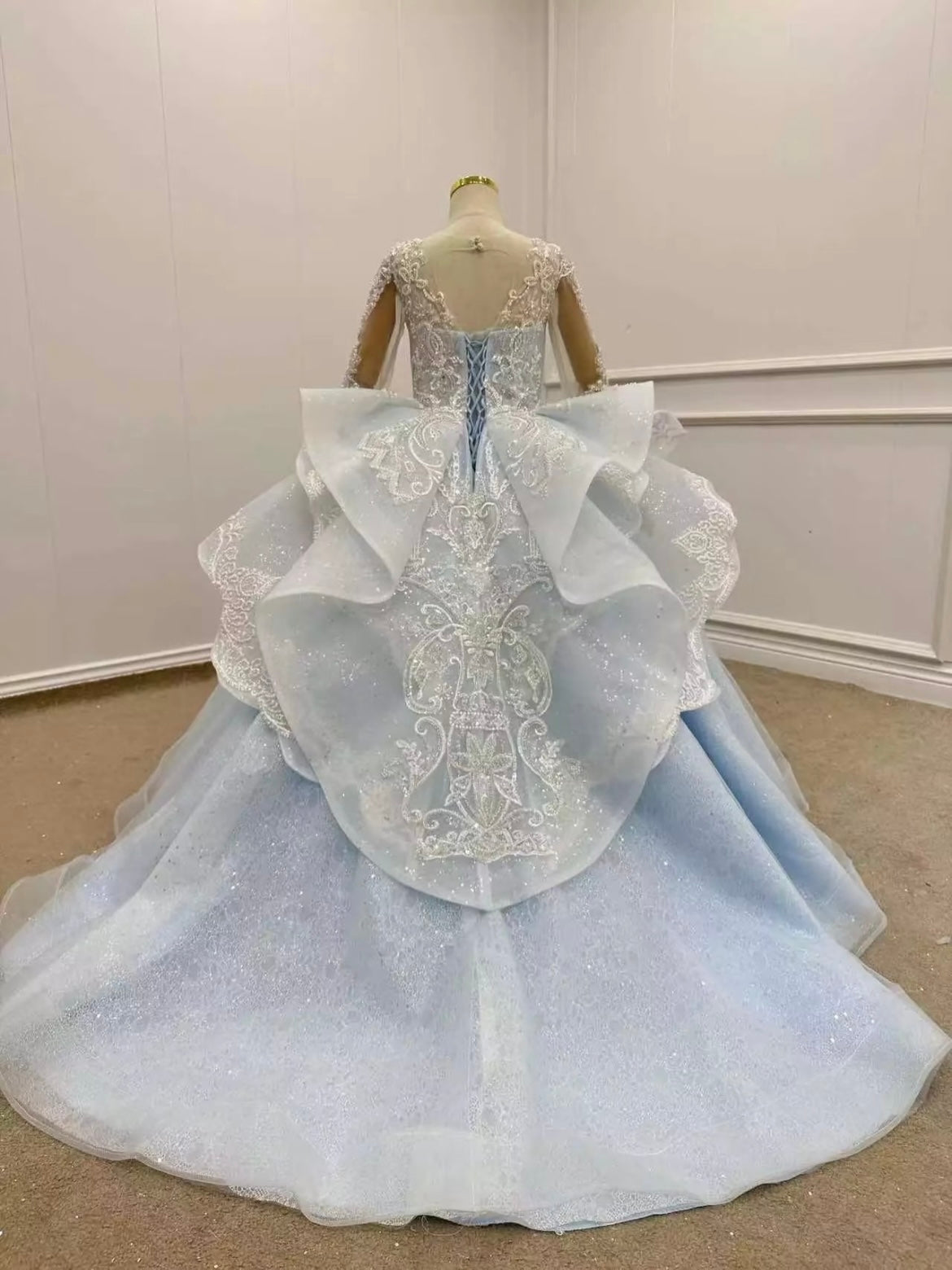 Light Blue Puffy Tulle Prom Dress V Neck Long Sleeve Princess Dress Lace Applique Beaded Glitter Birthday Party Dress
