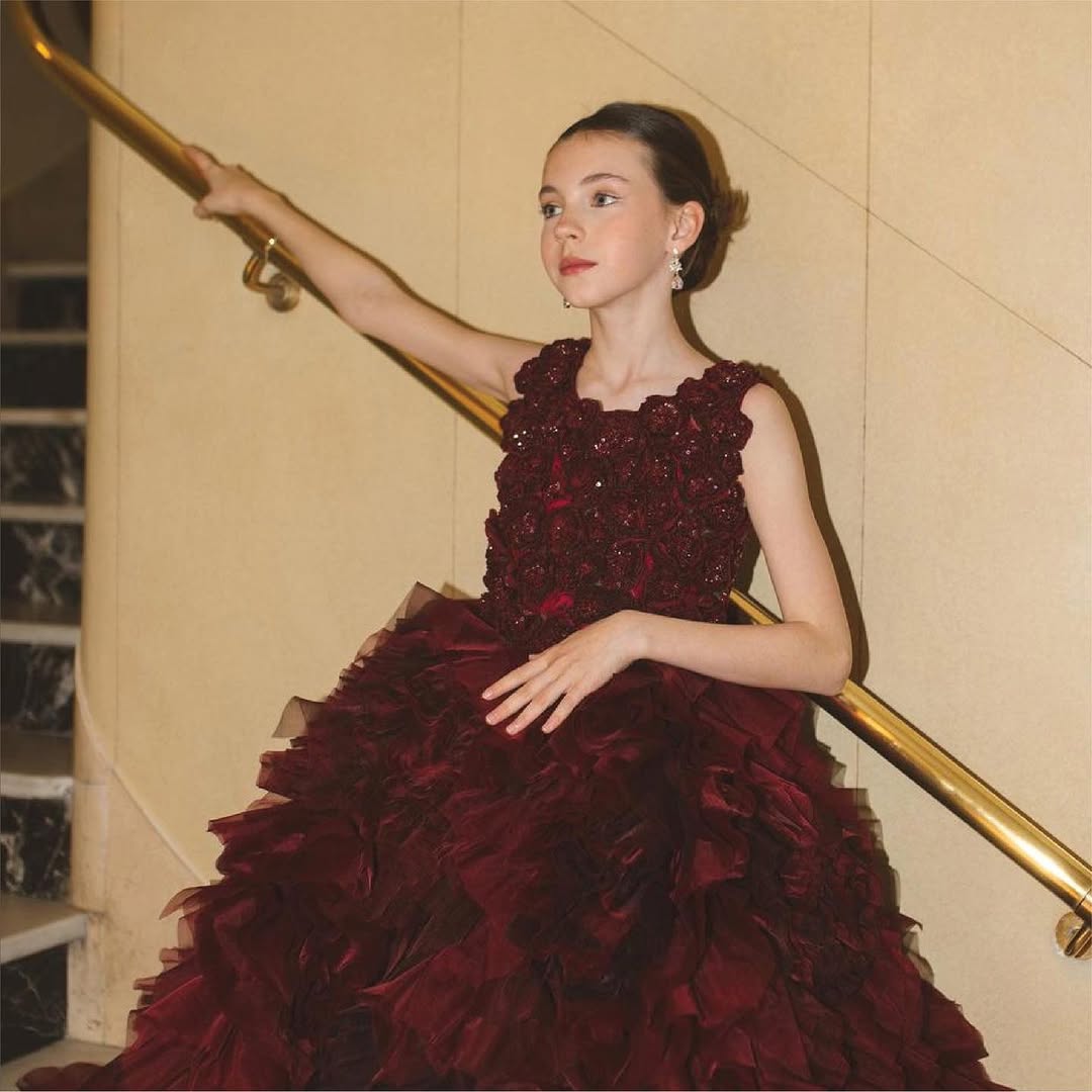 Girls Pretty Ball Gown Quinceanera Dress Ruffle Prom Dresses Flower Girl Dresses for Wedding Puffy Tiered First Communion Dress Tulle Pageant Dresses for Girls