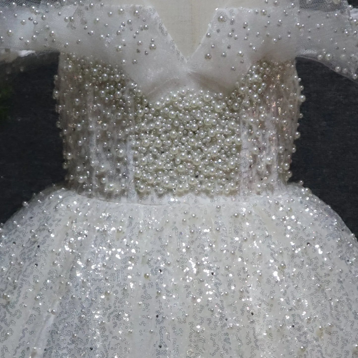 Bling Bling White Beading Pearl Sequins Wedding Flower Girl Dresses A-Line Princess  Sleeveless Backless Floor-Length  Long Tulle Dress for Christeningsand Graduations