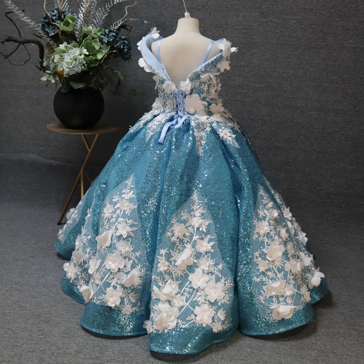 Blue Long One-Line Halter Flower Girl Dress for Wedding Back Lace Design Birthday Party Princess Dress